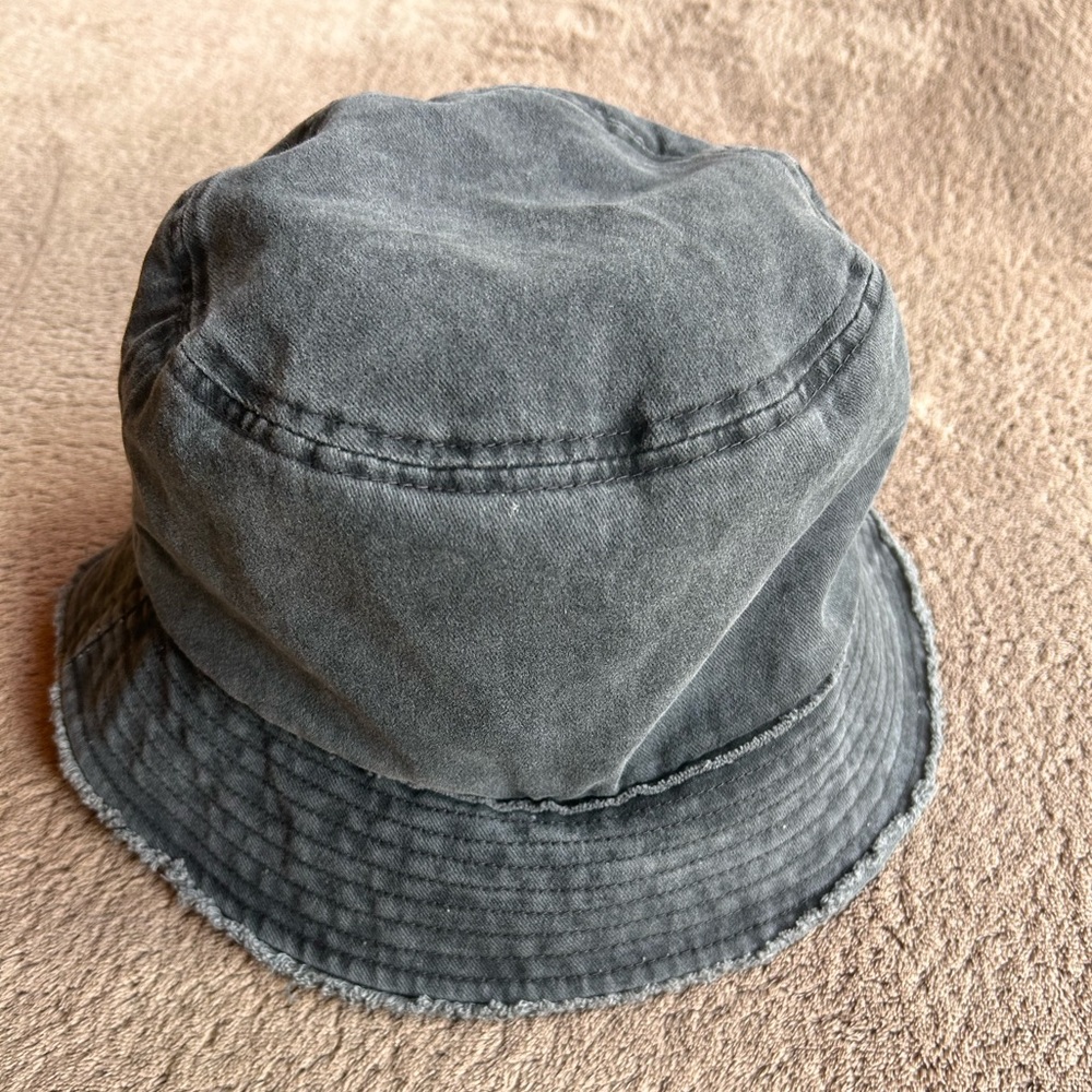 Bucket hat black/gray wash